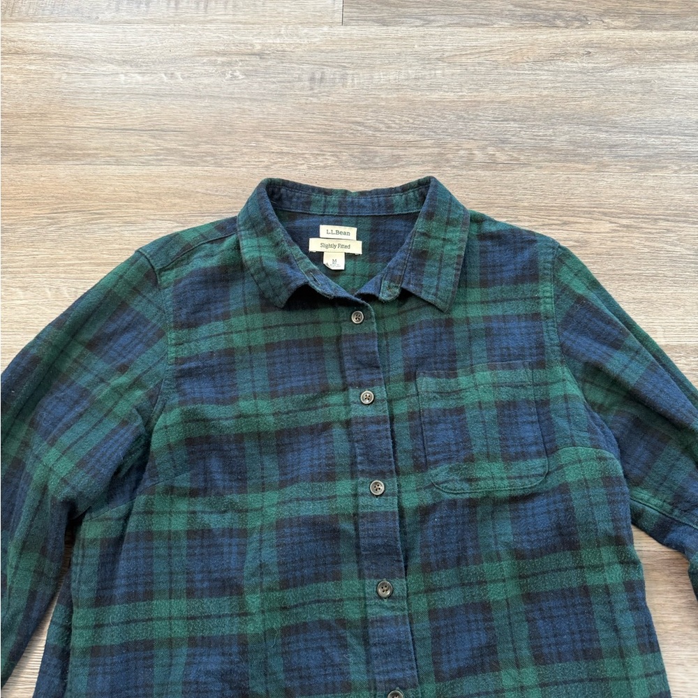 L.L.Bean Men’s Plaid Flannel button up Shirt size medium